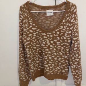 NWT A&F Fuzzy Cheetah print sweater